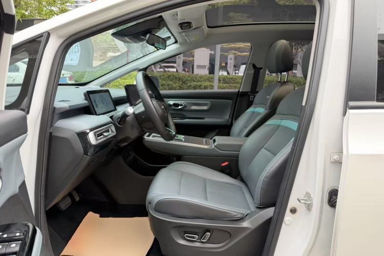 Used AION Y 2022 Plus 70 Smart Edition Left Front Seat