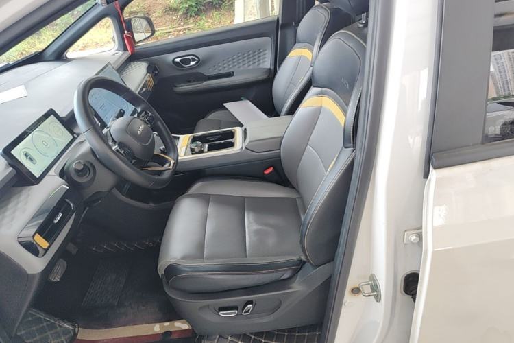 Used AION Y 2022 70 Intelligent Edition Lithium Iron Phosphate Left Front Seat