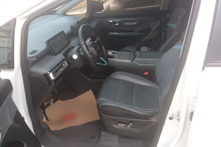 Used AION Y 2022 Plus 70 Smart Edition Left Front Seat