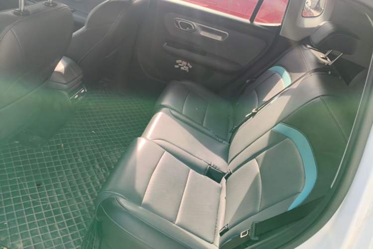 Used AION Y 2022 Plus 70 Smart Edition Left Rear Seat