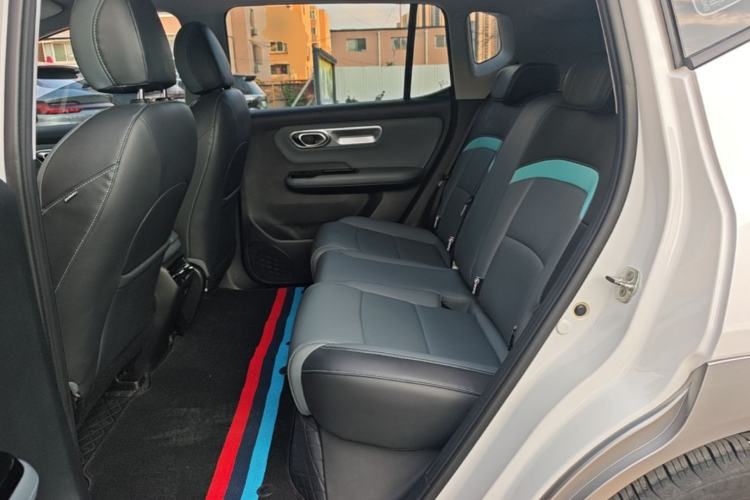 Used AION Y 2022 Plus 70 Smart Edition Left Rear Seat