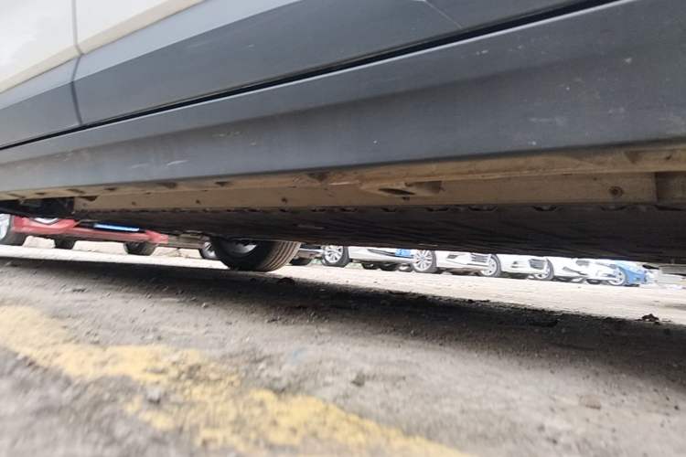 Used AION Y 2022 70 Enjoyment Edition Lithium Iron Phosphate Left Side Sill