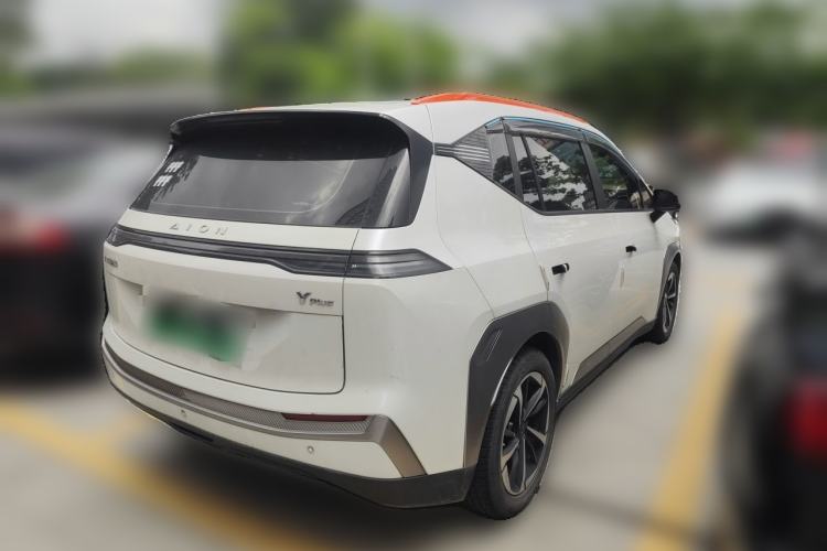 Used AION Y 2022 Plus 70 Smart Edition Rear Right 45 Deg