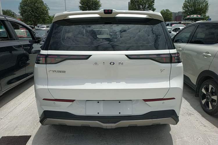 Used AION Y 2022 70 Intelligent Edition Lithium Iron Phosphate Rear