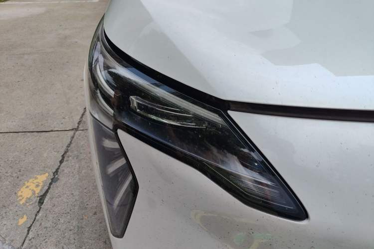 Used AION Y 2022 Plus 70 Smart Edition Right Front Headlight