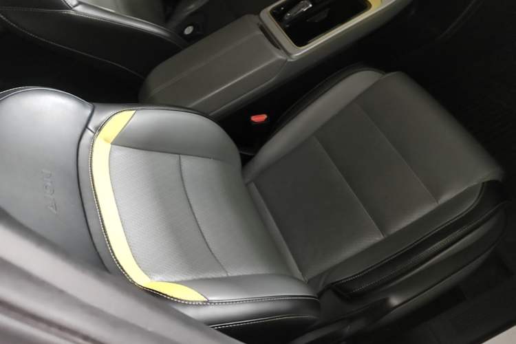 Used AION Y 2022 70 Enjoyment Edition Lithium Iron Phosphate Right Front Seat