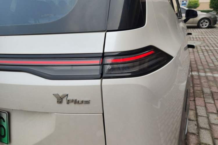 Used AION Y 2022 Plus 80 Enjoy Edition Right Rear Taillight
