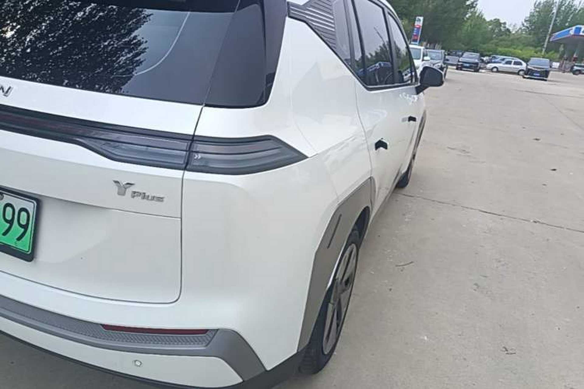 Used AION Y 2022 Plus 70 Smart Edition Right Rear Taillight