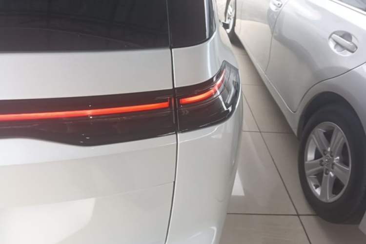 Used AION Y 2022 Plus 70 Smart Edition Right Rear Taillight
