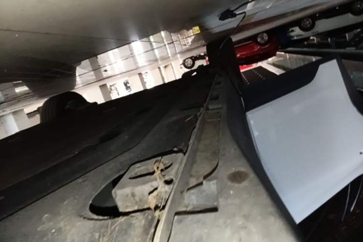 Used AION Y 2022 70 Tech Edition Lithium Iron Phosphate Right Side Sill