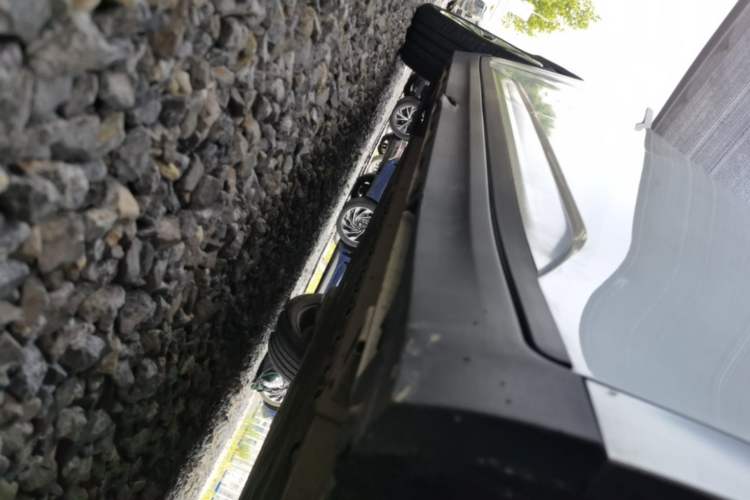 Used AION Y 2022 Plus 70 Smart Edition Right Side Sill