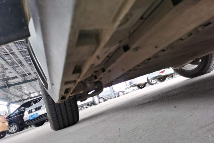 Used AION Y 2022 70 Intelligent Edition Ternary Lithium Right Side Sill