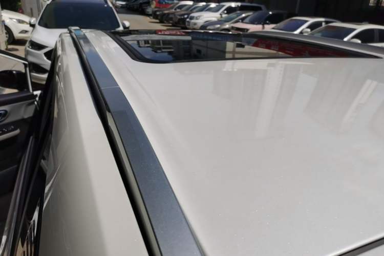 Used AION Y 2022 70 Intelligent Edition Lithium Iron Phosphate Roof