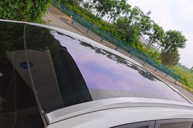 Used AION Y 2022 70 Intelligent Edition Lithium Iron Phosphate Roof