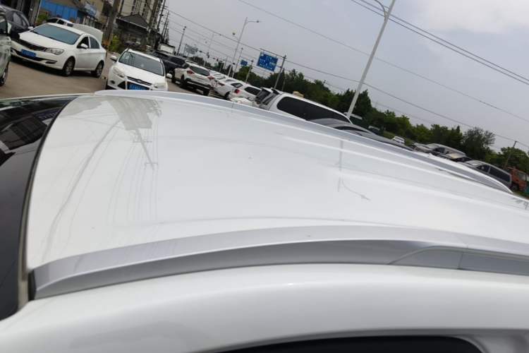 Used AION Y 2022 Plus 70 Enjoy Edition Roof