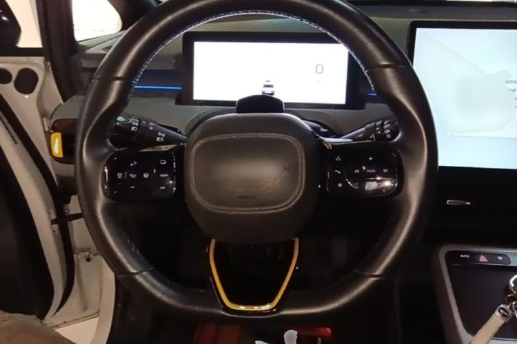 Used AION Y 2022 70 Tech Edition Lithium Iron Phosphate Steering Wheel