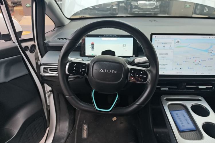Used AION Y 2022 Plus 70 Tech Edition Steering Wheel