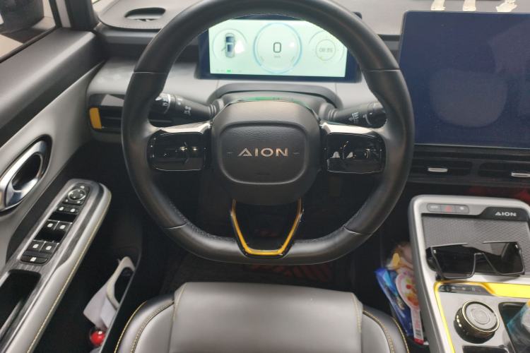 Used AION Y 2022 70 Intelligent Edition Lithium Iron Phosphate Steering Wheel