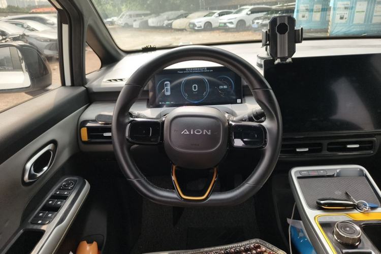 Used AION Y 2022 70 Enjoyment Edition Lithium Iron Phosphate Steering Wheel