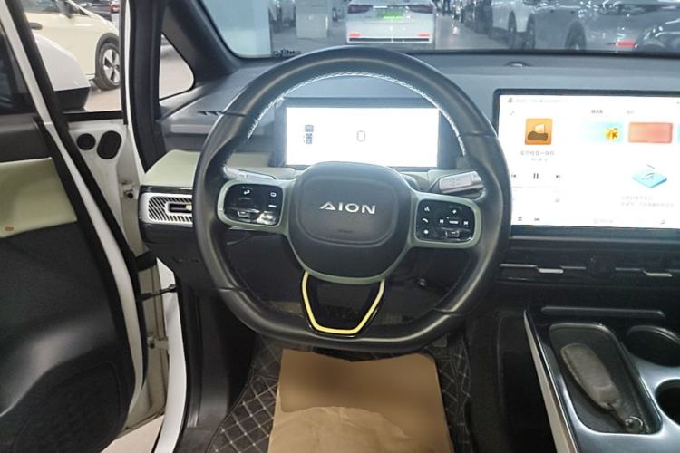 Used AION Y 2022 Plus 70 Smart Edition Steering Wheel