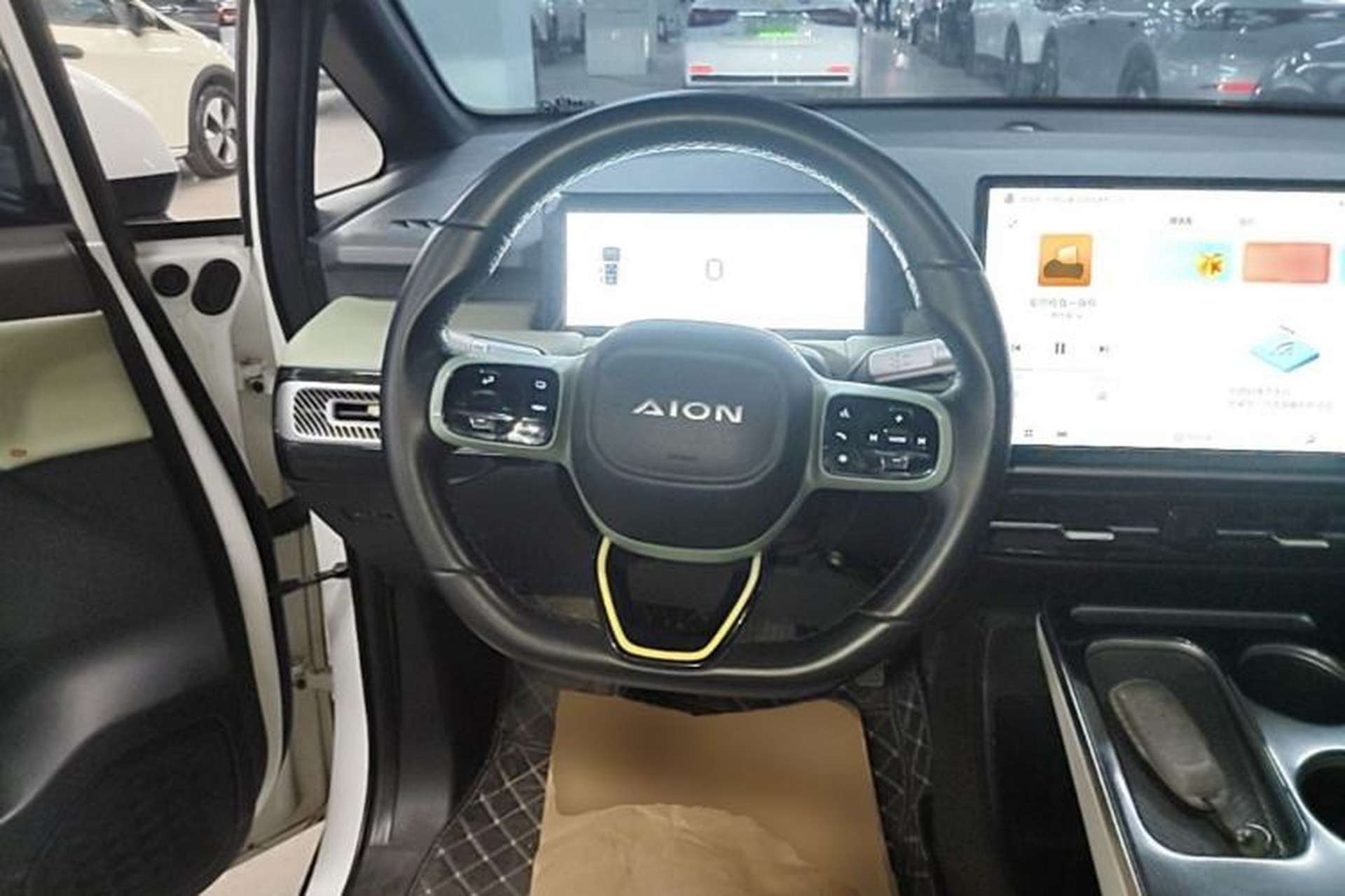 Used AION Y 2022 Plus 70 Smart Edition Steering Wheel