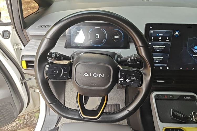 Used AION Y 2022 70 Enjoyment Edition Lithium Iron Phosphate Steering Wheel