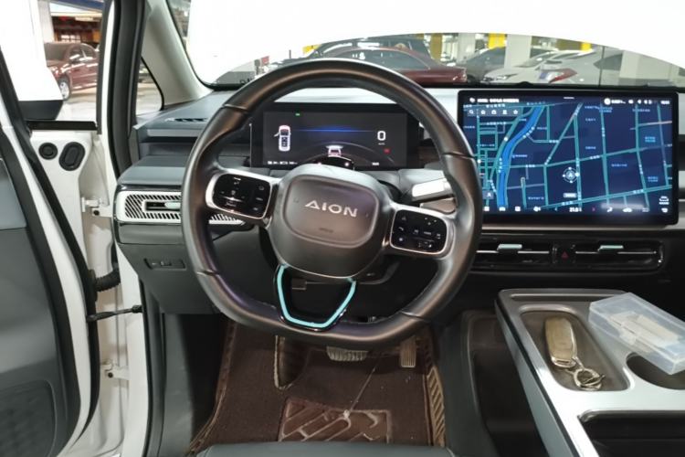 Used AION Y 2022 Plus 70 Tech Edition Steering Wheel