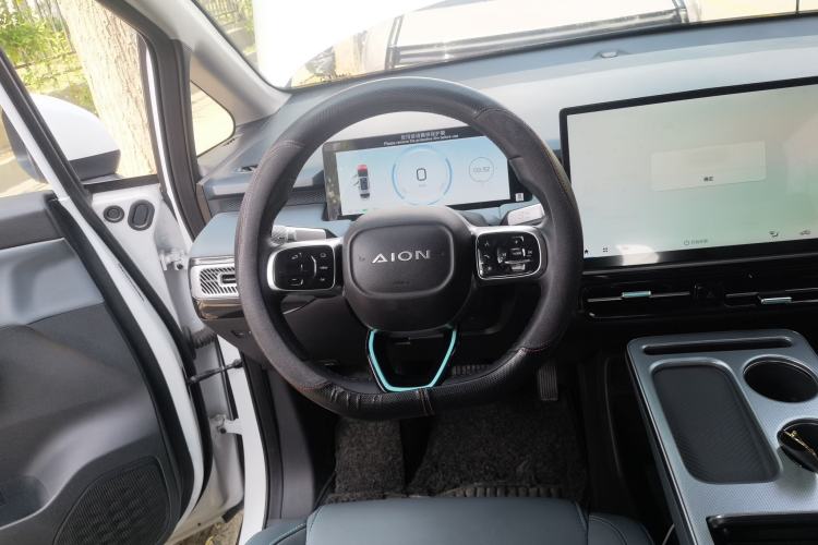 Used AION Y 2022 Plus 70 Smart Edition Steering Wheel