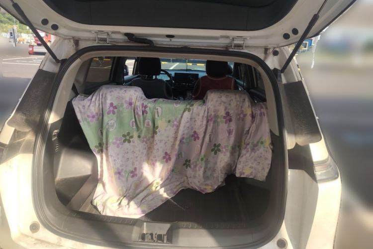 Used AION Y 2022 Plus 70 Enjoy Edition Trunk