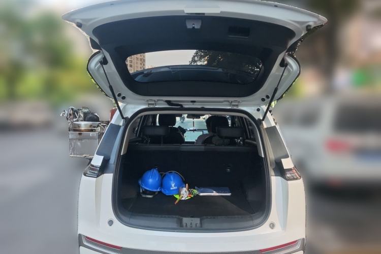 Used AION Y 2022 Plus 70 Smart Edition Trunk