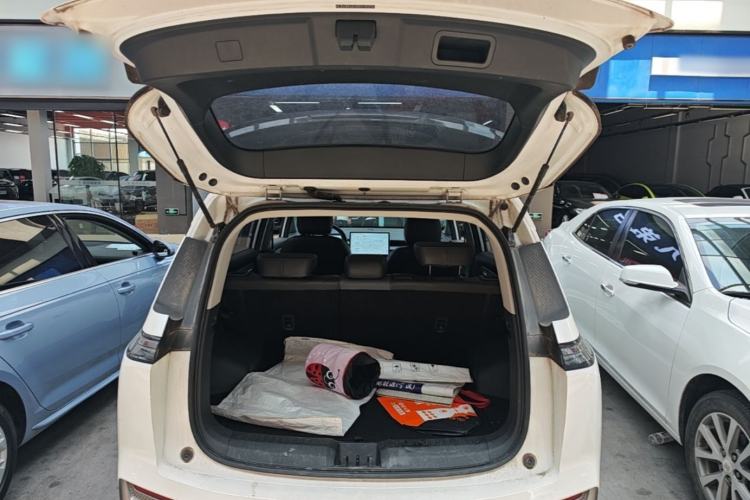 Used AION Y 2022 Plus 70 Tech Edition Trunk