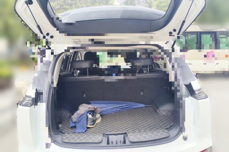 Used AION Y 2022 Plus 70 Smart Edition Trunk