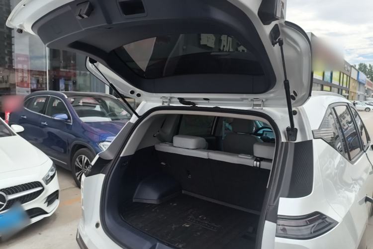 Used AION Y 2022 Plus 70 Smart Edition Trunk