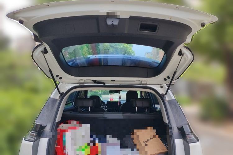 Used AION Y 2022 Plus 70 Smart Edition Trunk
