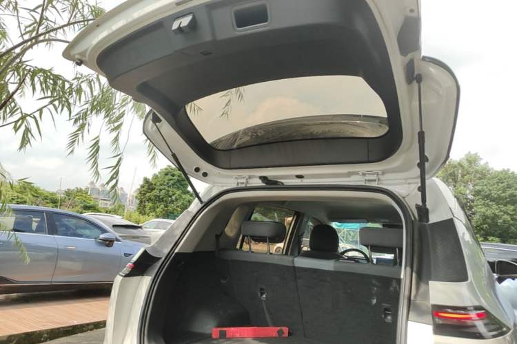 Used AION Y 2022 Plus 70 Enjoy Edition Trunk