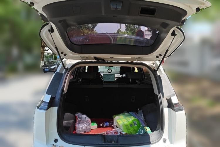 Used AION Y 2022 Plus 70 Smart Edition Trunk