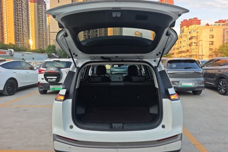 Used AION Y 2022 Plus 70 Smart Edition Trunk