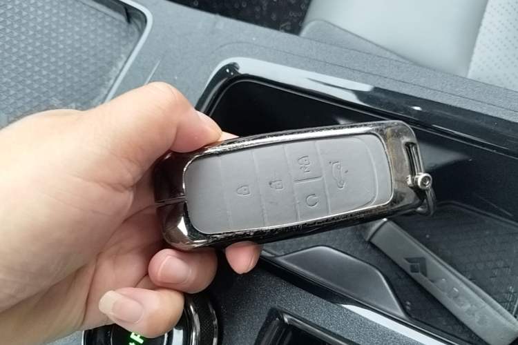 Used AION Y 2022 70 Enjoyment Edition Lithium Iron Phosphate Vehicle Key