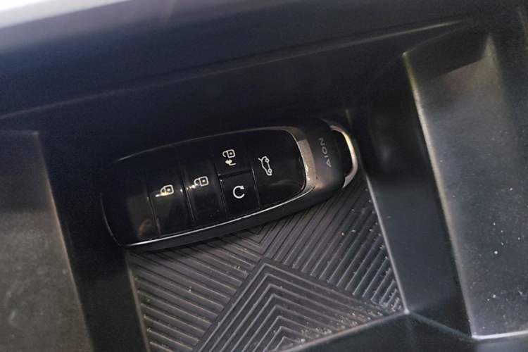 Used AION Y 2022 Plus 80 Smart Edition Vehicle Key