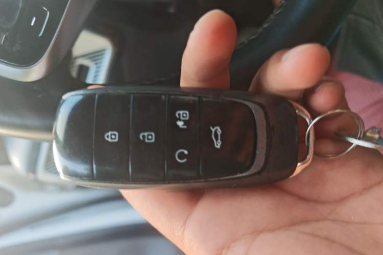 Used AION Y 2022 Plus 70 Enjoy Edition Vehicle Key