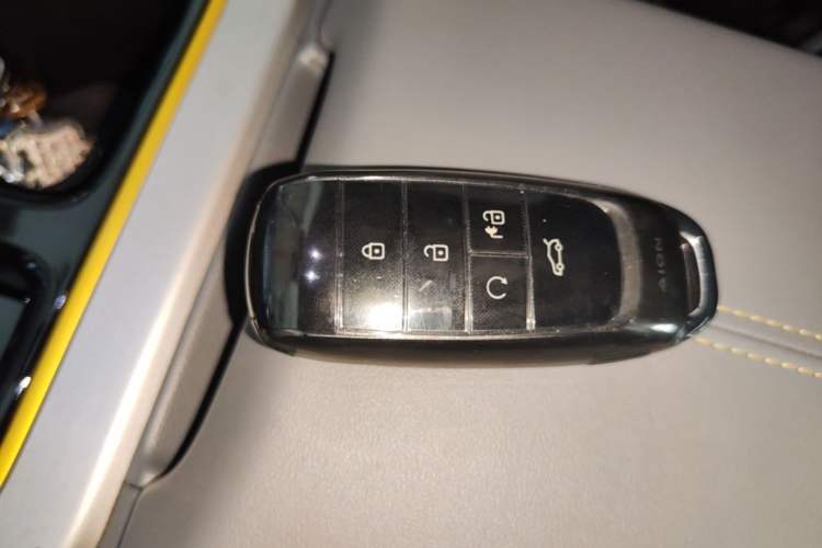 Used AION Y 2022 70 Intelligent Edition Lithium Iron Phosphate Vehicle Key