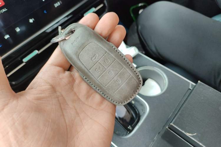 Used AION Y 2022 Plus 70 Smart Edition Vehicle Key