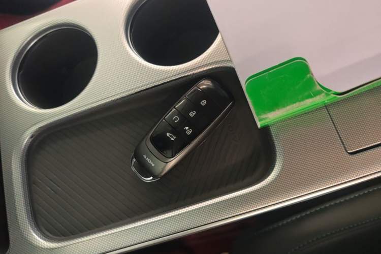 Used AION Y 2022 Plus 70 Smart Edition Vehicle Key
