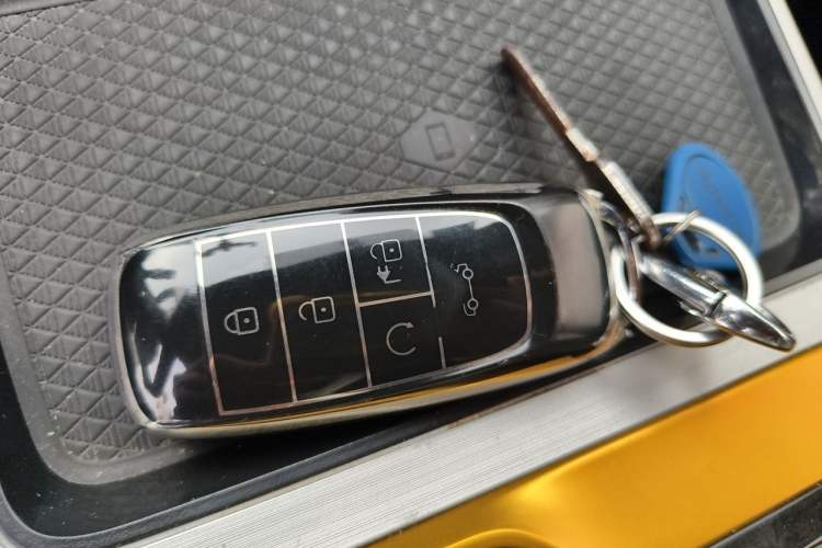 Used AION Y 2022 70 Enjoyment Edition Lithium Iron Phosphate Vehicle Key