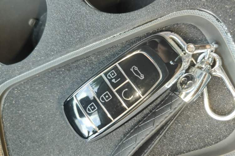 Used AION Y 2022 Plus 70 Enjoy Edition Vehicle Key