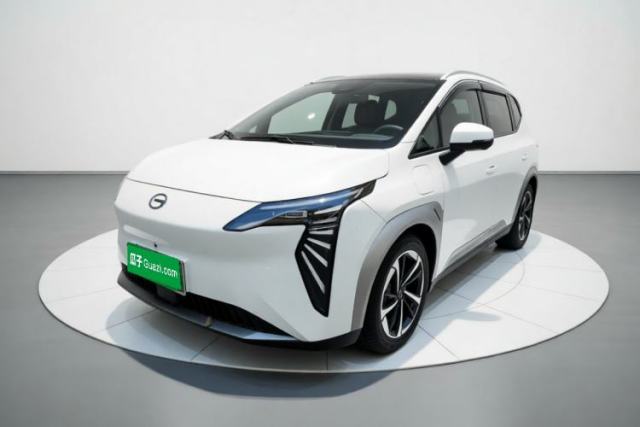 Ojetý AION Y 2022 Plus 70 Smart Edition