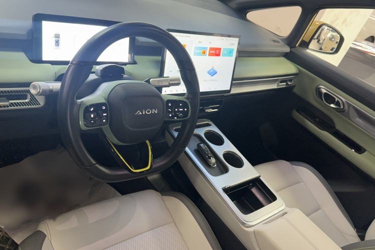 Used AION Y 2022 Plus 70 Tech Edition Audio And AC Panel