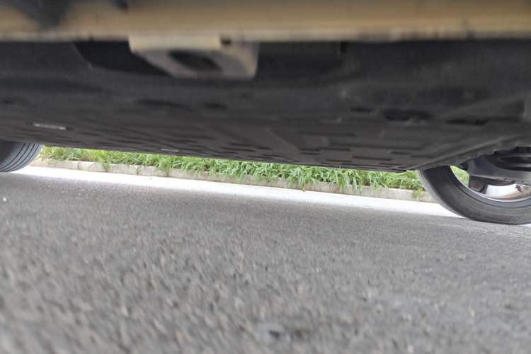 Used AION Y 2022 Plus 70 Tech Edition Chassis Rear Left