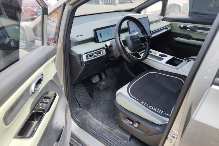 Used AION Y 2022 Plus 70 Enjoy Edition Driver Seat