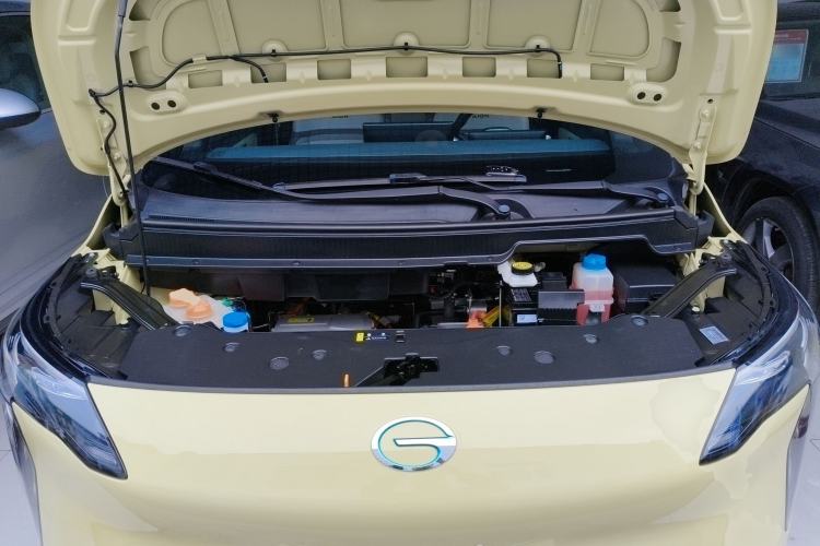 Used AION Y 2022 Plus 80 Intelligent Driving Edition Engine Bay